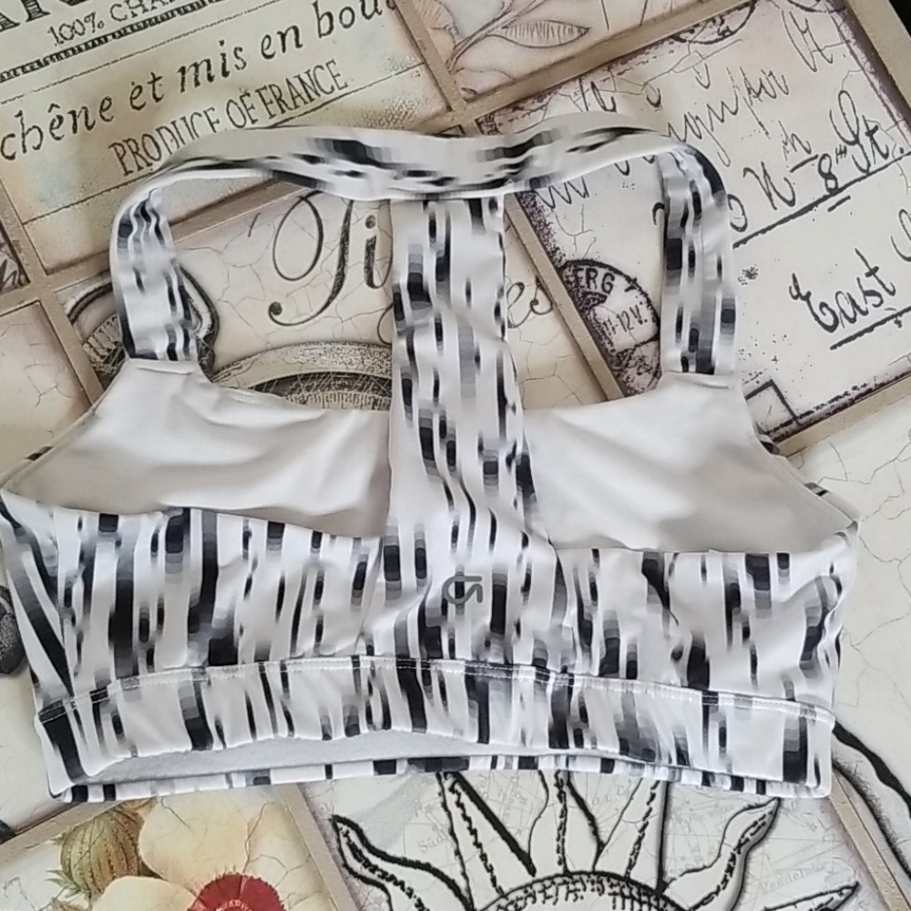 Gap Black & White Cozy Sports Bra - Picture 3 of 5